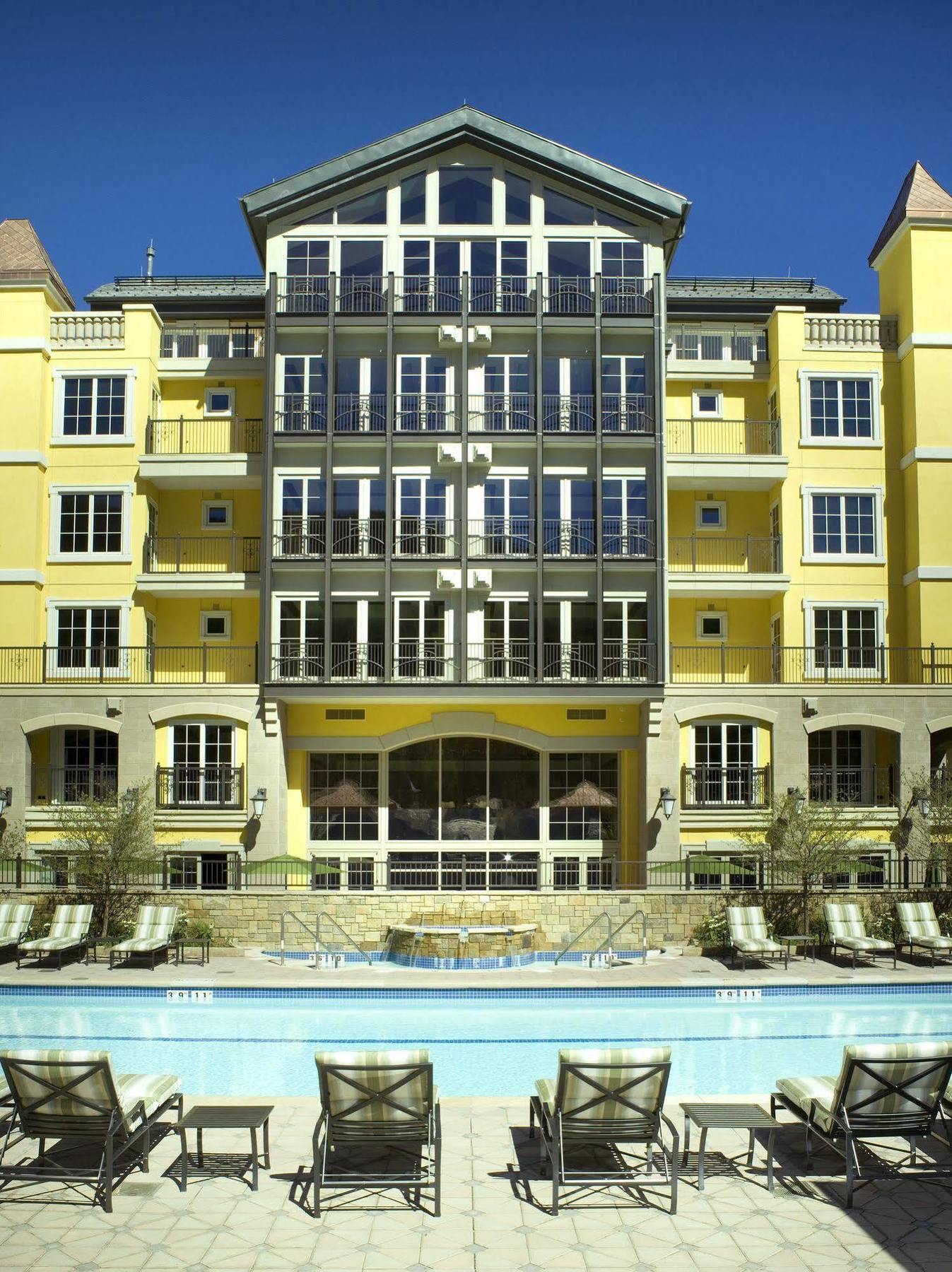 Legendary Lodging At The Ritz Вейл Экстерьер фото
